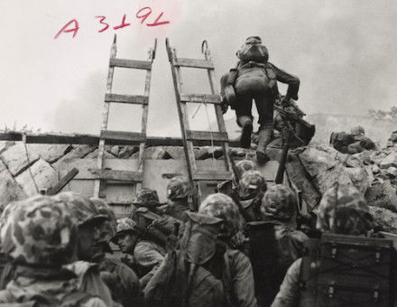 US Marines land at Inchon in Korea, 15 September 1950. US National Archives. Public Domain.